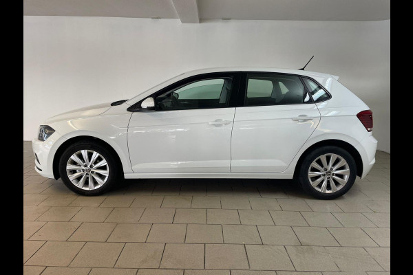 Volkswagen Polo 1.0 TSI Comfortline 95PK AIRCO NAVI CRUISE APPLE CARPLAY 16 INCH VELG LED MULTI STUUR PRIVACY GLAS ZEER NETTE AUTO