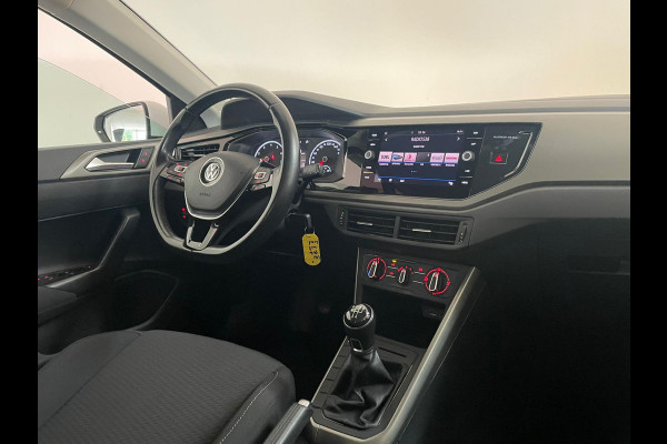 Volkswagen Polo 1.0 TSI Comfortline 95PK AIRCO NAVI CRUISE APPLE CARPLAY 16 INCH VELG LED MULTI STUUR PRIVACY GLAS ZEER NETTE AUTO