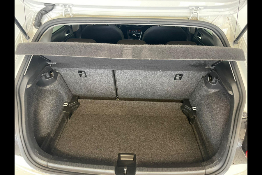 Volkswagen Polo 1.0 TSI Highline 95PK AIRCO CLIMA NAVI CRUISE PANO DAK ZWARTE 17 INCH VELG CARPLAYLUETOOTH PRIVACYGLAS NIEUWSTAAT