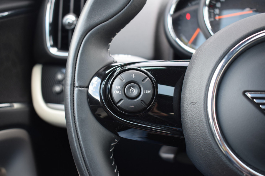 MINI Countryman 2.0 Cooper S E ALL4 YOURS | Vol! | HUD | Pano | Camera | CarPlay