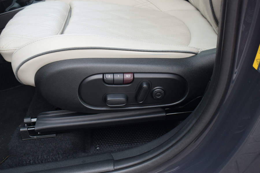 MINI Countryman 2.0 Cooper S E ALL4 YOURS | Vol! | HUD | Pano | Camera | CarPlay