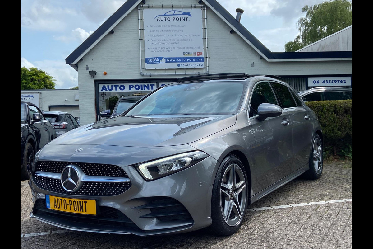 Mercedes-Benz A-Klasse 200 AMG/SPORTSEATS/PANO/SFEER/LEDER/PDC Mercedes-Benz A-Klasse 200 AMG/SPORTSEATS/PANO/SFEER/LEDER/PDC