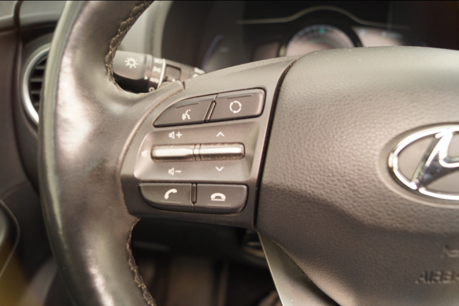 Hyundai Kona EV Premium 64kWh -LEER-ECC-S.DAK-TREKHAAK-