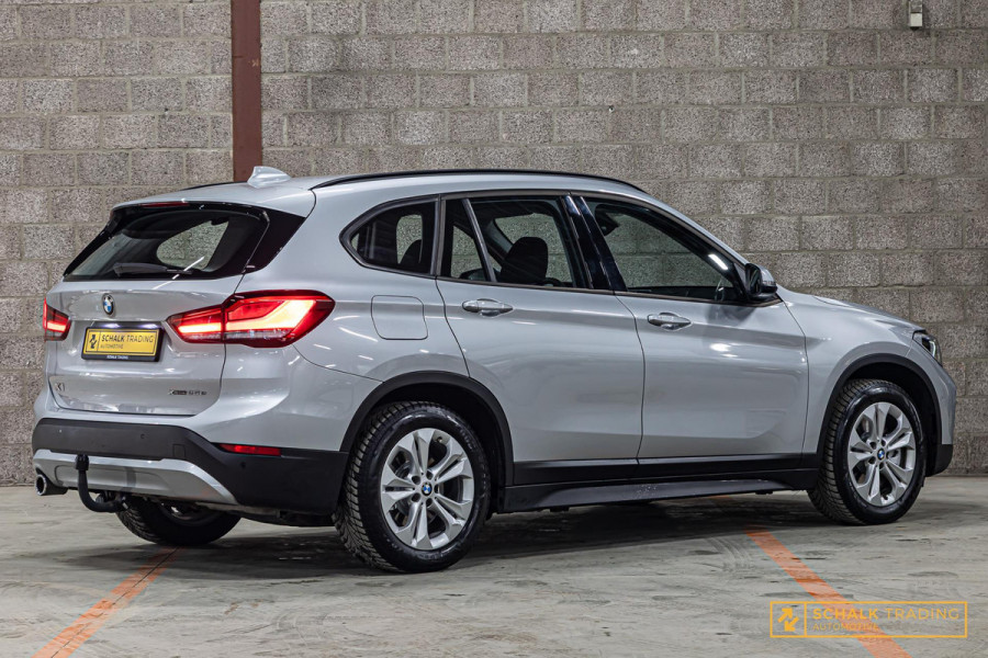 BMW X1 XDrive25e Executive|Trekhaak|LED|Dealer ond|Garantie