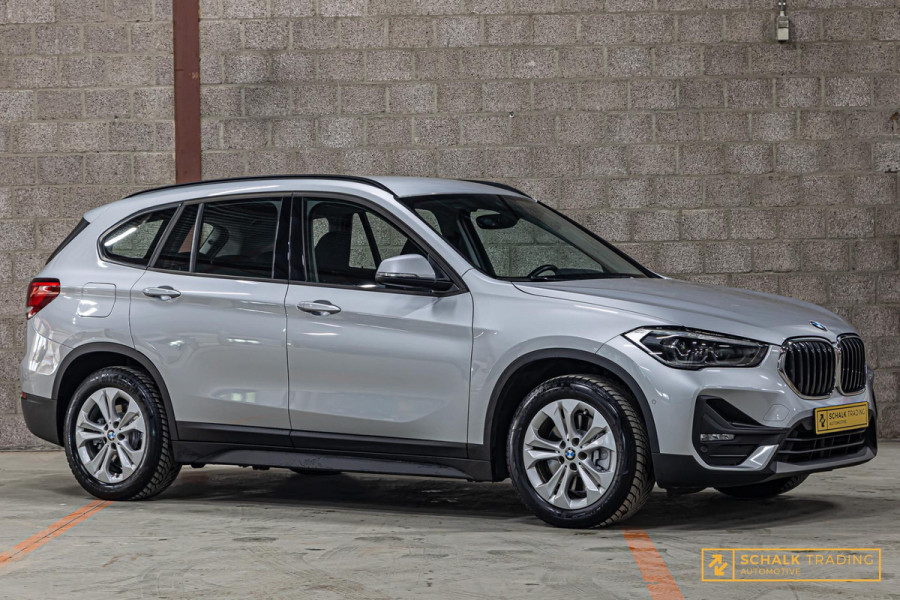 BMW X1 XDrive25e Executive|Trekhaak|LED|Dealer ond|Garantie