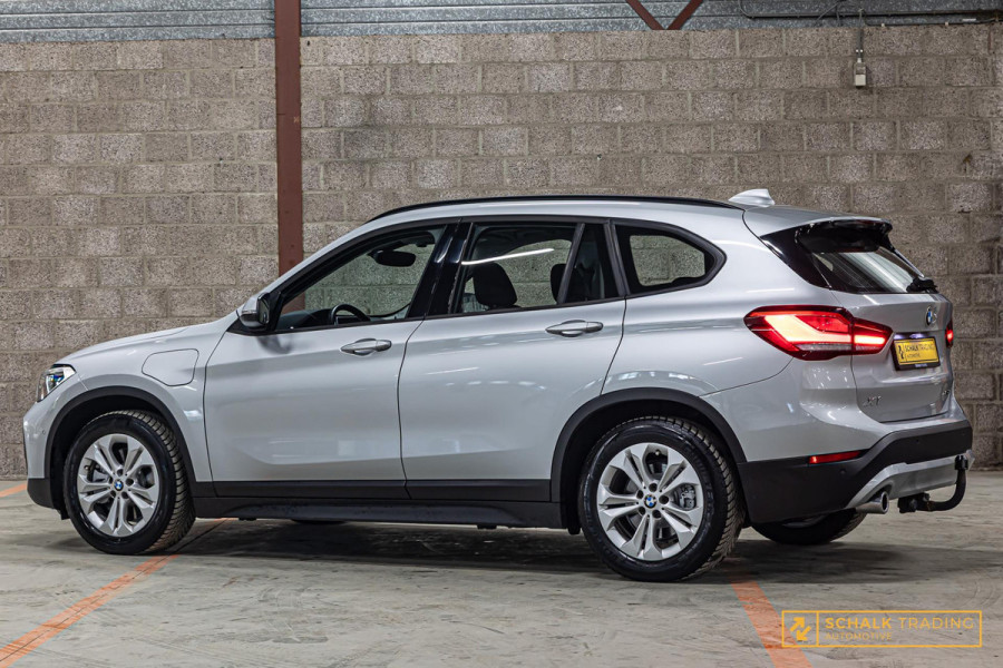BMW X1 XDrive25e Executive|Trekhaak|LED|Dealer ond|Garantie