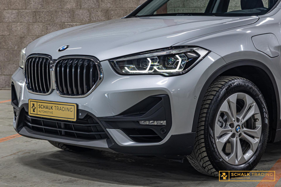 BMW X1 XDrive25e Executive|Trekhaak|LED|Dealer ond|Garantie