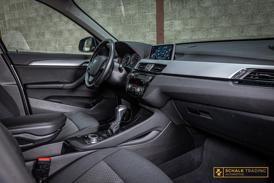 BMW X1 XDrive25e Executive|Trekhaak|LED|Dealer ond|Garantie