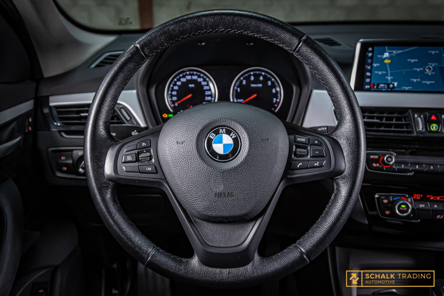 BMW X1 XDrive25e Executive|Trekhaak|LED|Dealer ond|Garantie