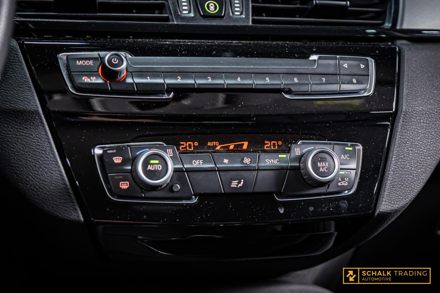 BMW X1 XDrive25e Executive|Trekhaak|LED|Dealer ond|Garantie