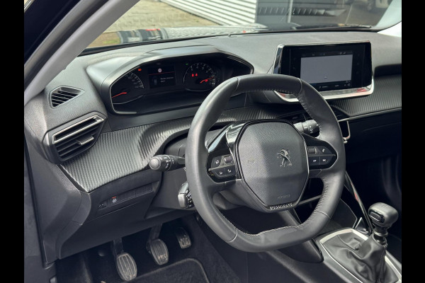 Peugeot 2008 1.2 PureTech STYLE Pack - Navigatie I Airco I PDC I Comfort pakket I Trekhaak