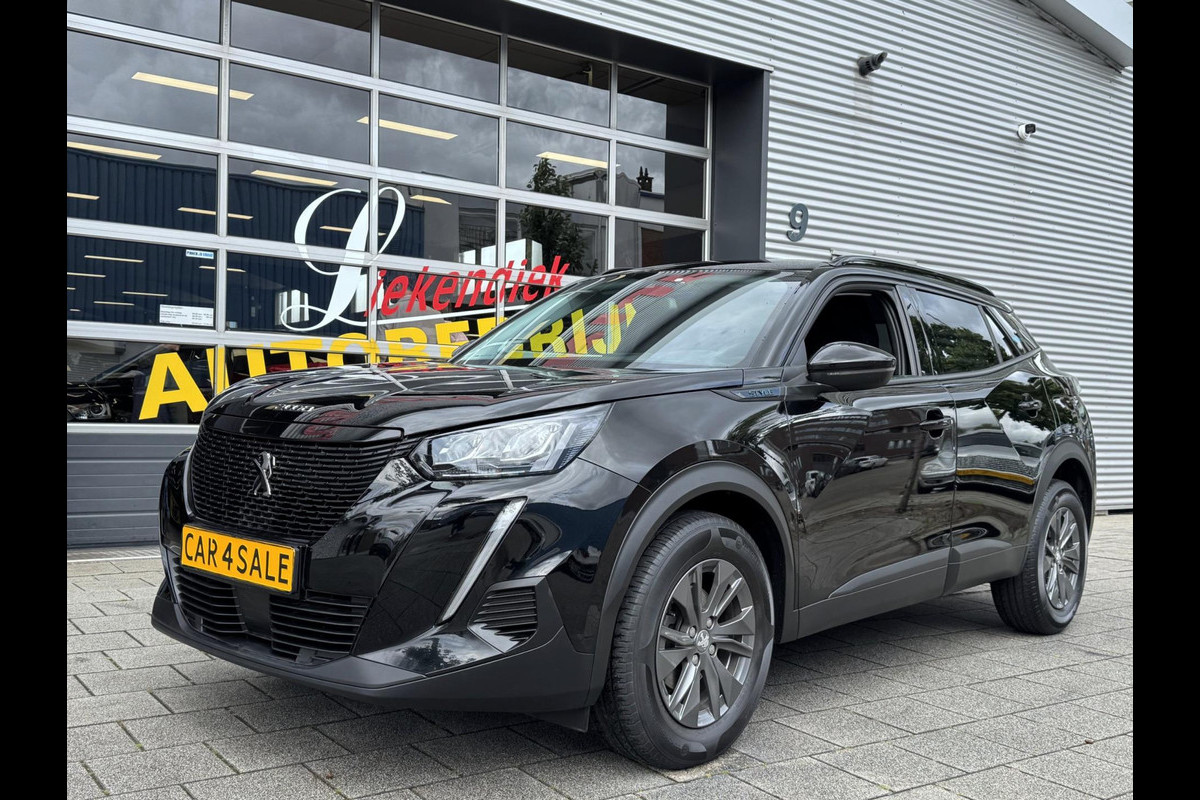 Peugeot 2008 1.2 PureTech STYLE Pack - Navigatie I Airco I PDC I Comfort pakket I Trekhaak Peugeot 2008 1.2 PureTech STYLE Pack - Navigatie I Airco I PDC I Comfort pakket I Trekhaak