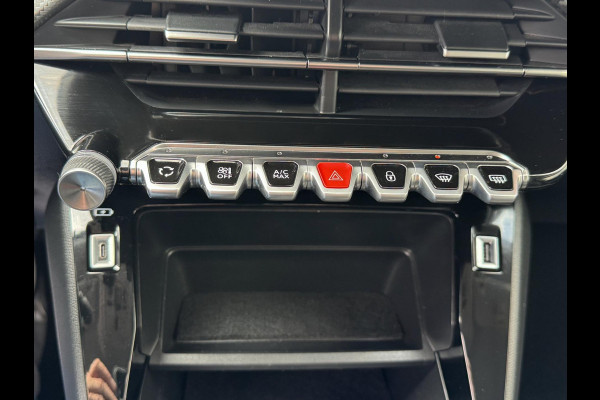 Peugeot 2008 1.2 PureTech STYLE Pack - Navigatie I Airco I PDC I Comfort pakket I Trekhaak