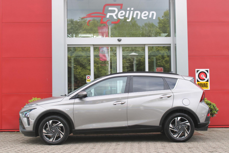 Hyundai Bayon 1.0 T-GDI 100PK AUTOMAAT PREMIUM | ACHTERUITRIJ CAMERA | CLIMATE CONTROL | SFEER VERLICHTING | LED KOPLAMPEN | BOSE AUDIO | STOEL/STUUR VERWARMING | DODEHOEK DETECTIE | KEYLESS ENTRY/START | PARKEERSENSOREN VOOR EN ACHER | APPLE CARPLAY/ANDROID AUTO | DRAADLOZE TEEFOONLADER |