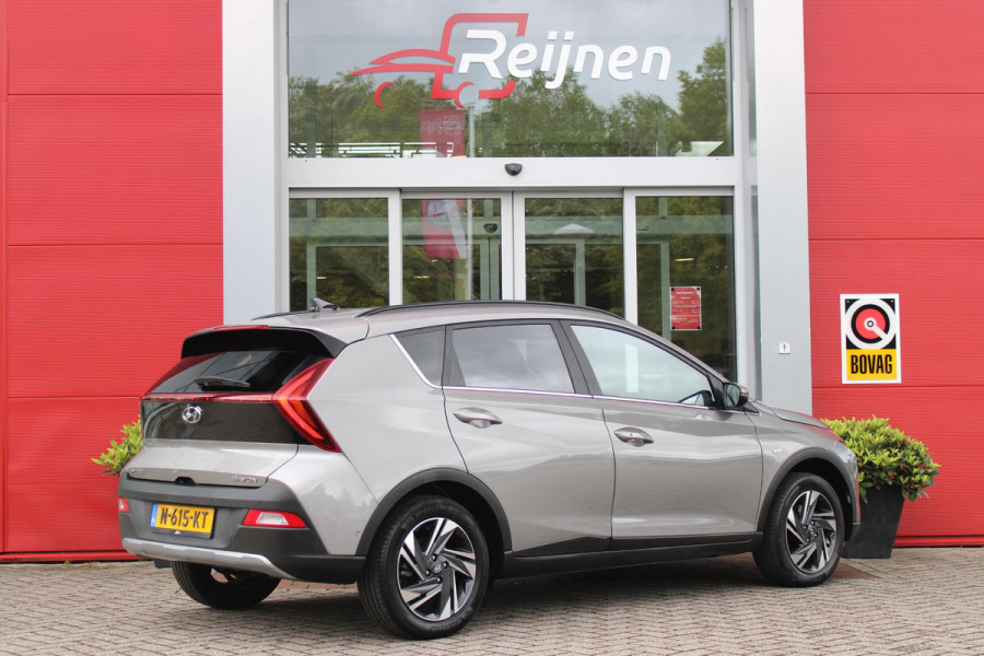 Hyundai Bayon 1.0 T-GDI 100PK AUTOMAAT PREMIUM | ACHTERUITRIJ CAMERA | CLIMATE CONTROL | SFEER VERLICHTING | LED KOPLAMPEN | BOSE AUDIO | STOEL/STUUR VERWARMING | DODEHOEK DETECTIE | KEYLESS ENTRY/START | PARKEERSENSOREN VOOR EN ACHER | APPLE CARPLAY/ANDROID AUTO | DRAADLOZE TEEFOONLADER |