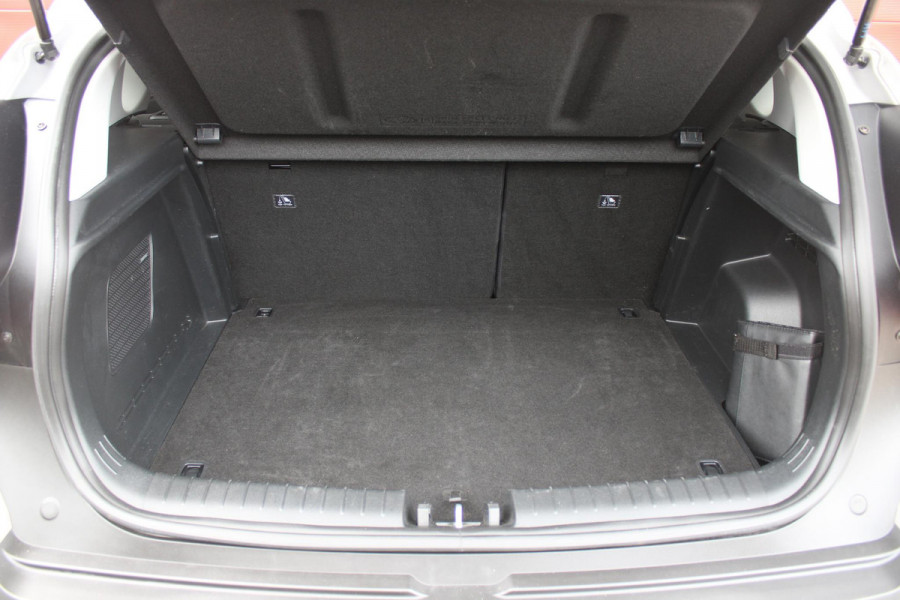 Hyundai Bayon 1.0 T-GDI 100PK AUTOMAAT PREMIUM | ACHTERUITRIJ CAMERA | CLIMATE CONTROL | SFEER VERLICHTING | LED KOPLAMPEN | BOSE AUDIO | STOEL/STUUR VERWARMING | DODEHOEK DETECTIE | KEYLESS ENTRY/START | PARKEERSENSOREN VOOR EN ACHER | APPLE CARPLAY/ANDROID AUTO | DRAADLOZE TEEFOONLADER |