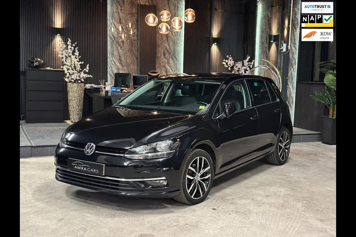 Volkswagen Golf 1.0 TSI Comfortline Business Volkswagen Golf 1.0 TSI Comfortline Business