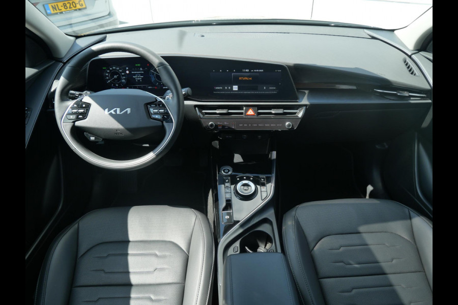 Kia Niro EV DynamicPlusLine 64.8 kWh Stoel stuur verwarming l Schuifkantel dak l Elektrische achterklep |