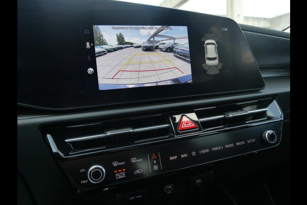 Kia Niro EV DynamicPlusLine 64.8 kWh Stoel stuur verwarming l Schuifkantel dak l Elektrische achterklep |