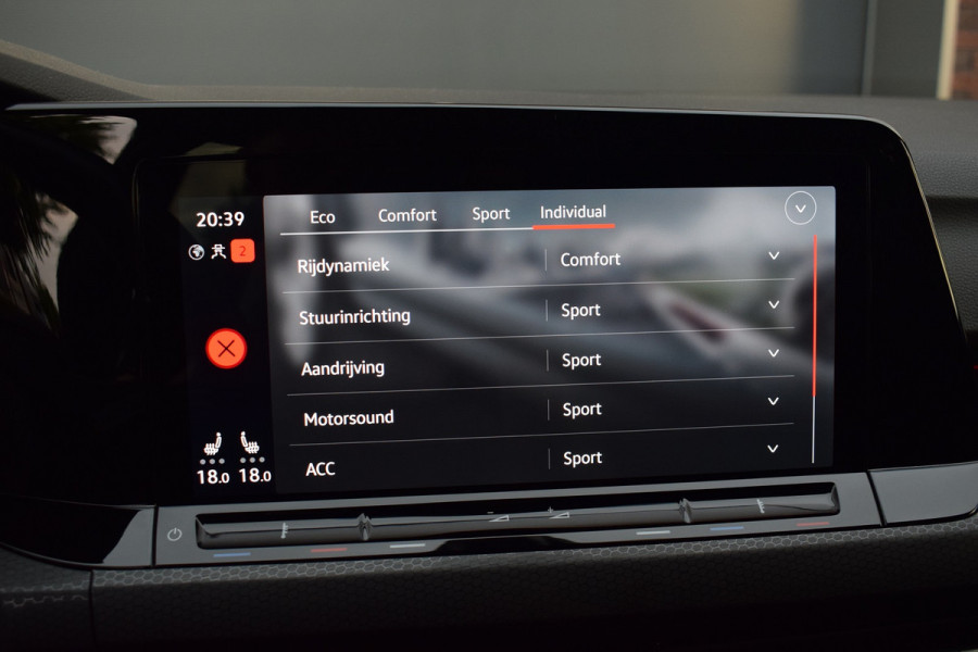 Volkswagen Golf GTI 2.0 TSI 245pk DSG | Pano | Camera | H&K | 19"