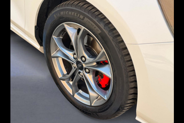 Ford FOCUS Wagon 1.0 EcoBoost ST Line Business 125 pk , eerste eigenaar, winter pakket, Nederlandse auto met nationale auto pas