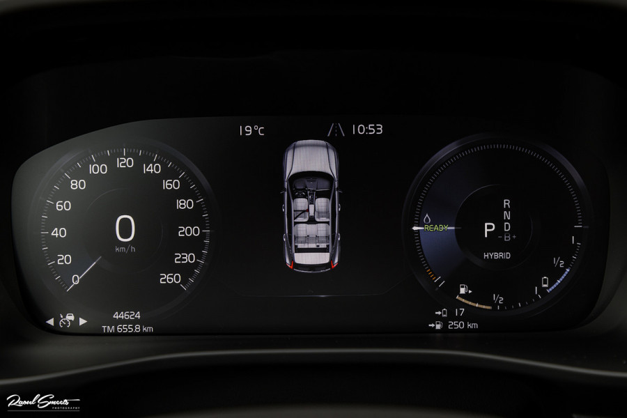 Volvo XC40 1.5 T5 Plug-in hybrid Plus Dark | Harman Kardon | Memory | Adaptieve cruise | Apple carplay |