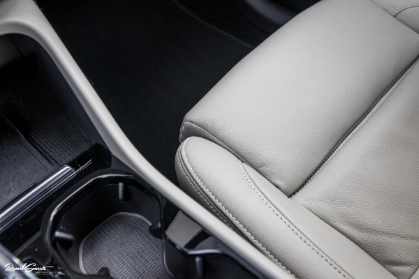 Volvo XC40 1.5 T5 Plug-in hybrid Plus Dark | Harman Kardon | Memory | Adaptieve cruise | Apple carplay |