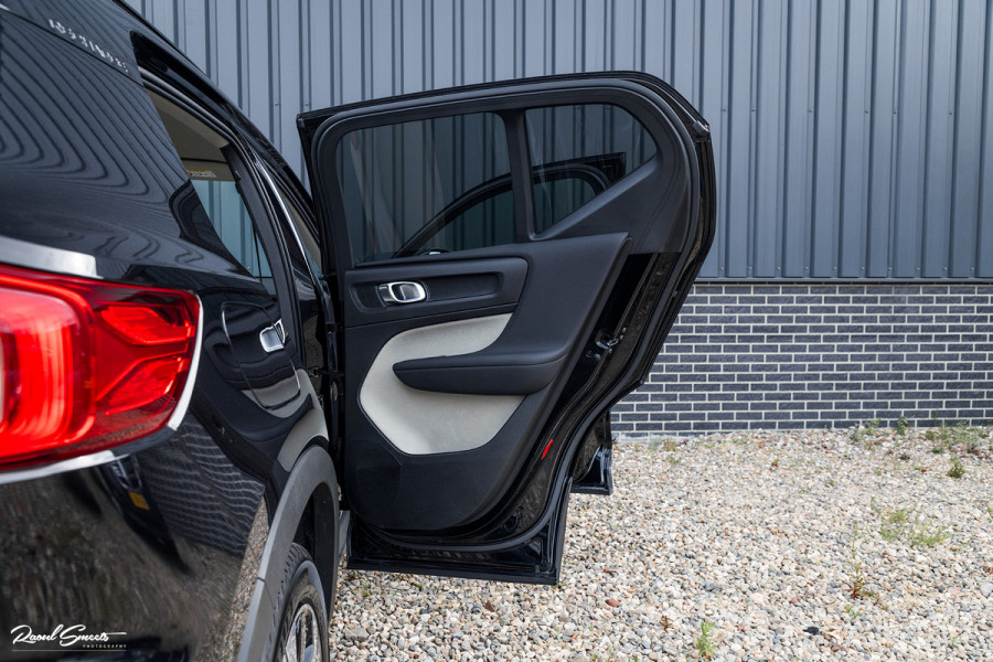 Volvo XC40 1.5 T5 Plug-in hybrid Plus Dark | Harman Kardon | Memory | Adaptieve cruise | Apple carplay |