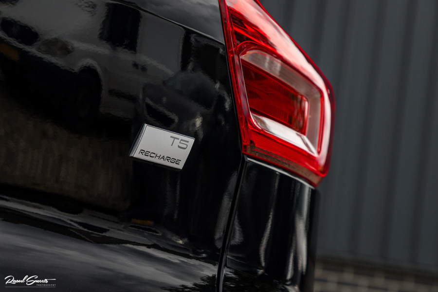 Volvo XC40 1.5 T5 Plug-in hybrid Plus Dark | Harman Kardon | Memory | Adaptieve cruise | Apple carplay |