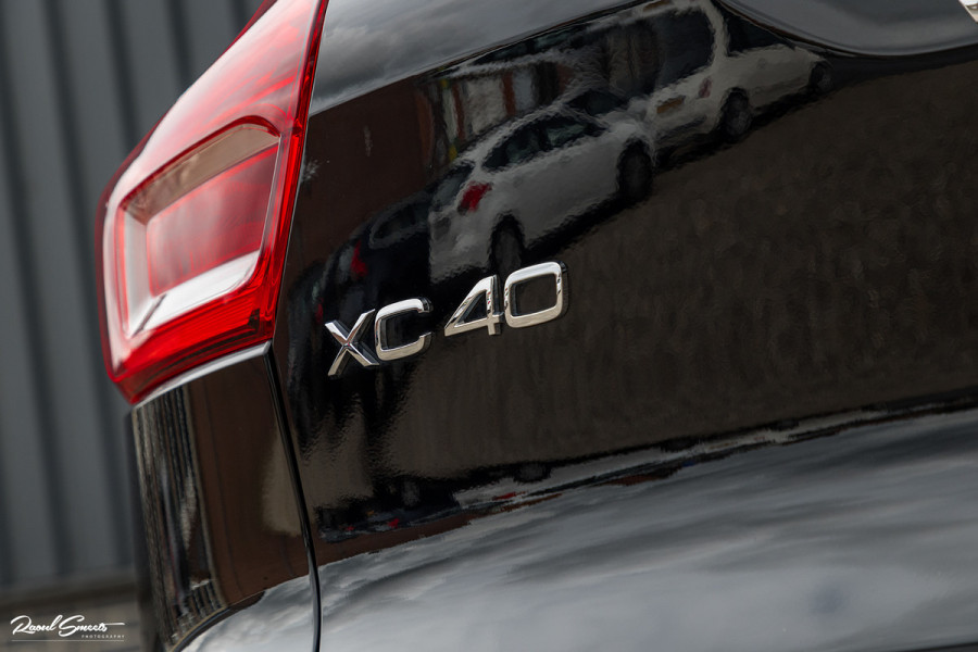 Volvo XC40 1.5 T5 Plug-in hybrid Plus Dark | Harman Kardon | Memory | Adaptieve cruise | Apple carplay |