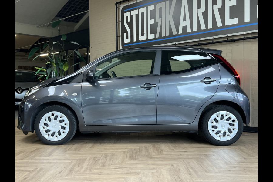 Toyota Aygo 1.0 VVT-i x-play Navi | Cruise | Apple carplay | Camera