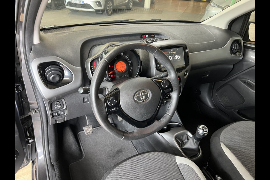 Toyota Aygo 1.0 VVT-i x-play Navi | Cruise | Apple carplay | Camera