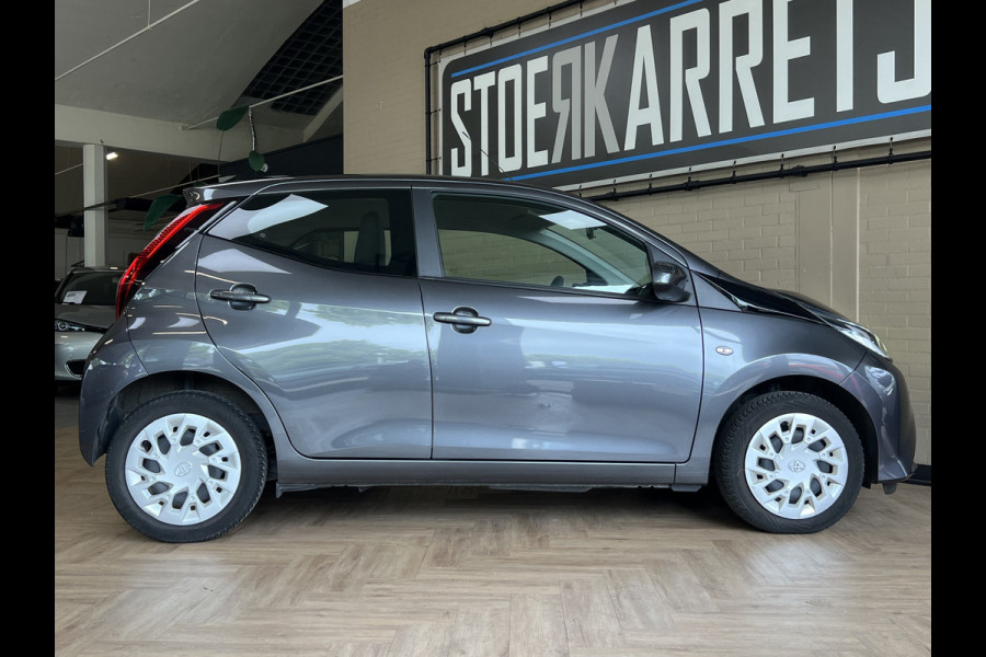 Toyota Aygo 1.0 VVT-i x-play Navi | Cruise | Apple carplay | Camera