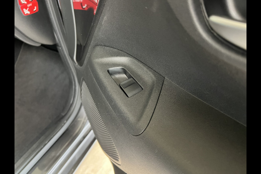 Toyota Aygo 1.0 VVT-i x-play Navi | Cruise | Apple carplay | Camera