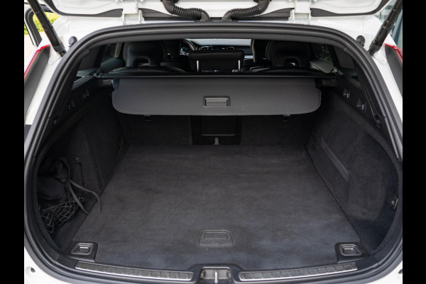 Volvo V60 2.0 T8 Twin Engine AWD R-Design / Memory / Adaptive / Bliss / CarPlay / Camera / Stoelverwarming