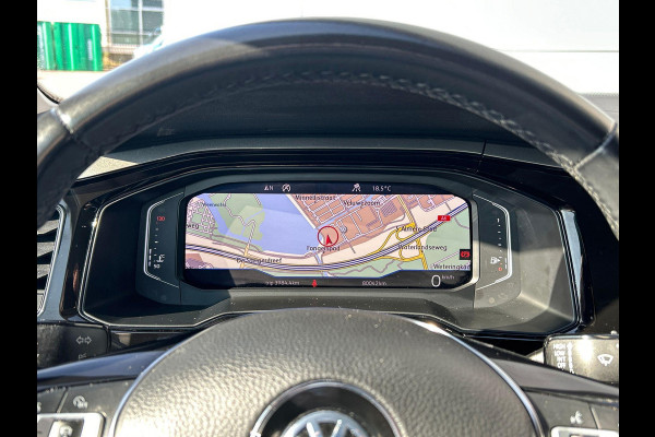 Volkswagen Polo 1.0 TSI Comfortline Business 116PK | Virtual cockpit | Clima | Parkeersensoren voor + achter |