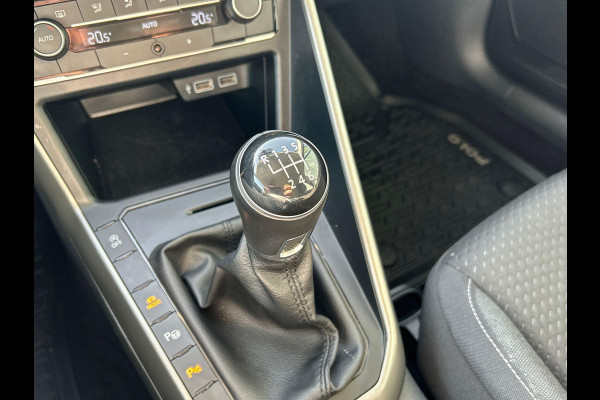 Volkswagen Polo 1.0 TSI Comfortline Business 116PK | Virtual cockpit | Clima | Parkeersensoren voor + achter |