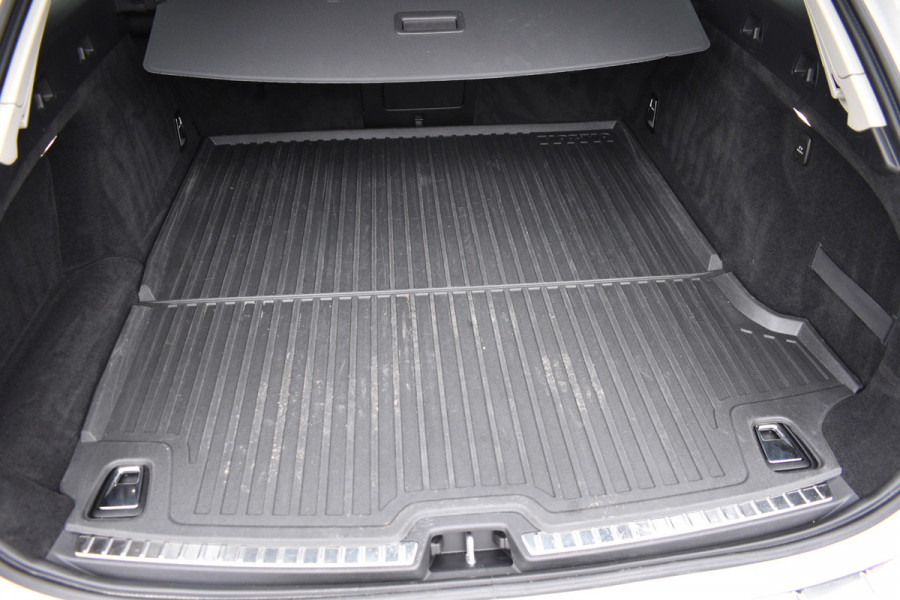 Volvo V90 B4 Mild-Hybride 197PK Inscription | Diesel | Bower & Willkins | Head-Up | BLIS | El. Trekhaak |