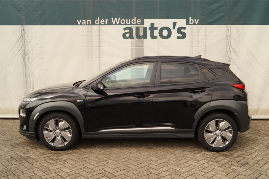 Hyundai Kona EV Premium 64kWh -LEER-ECC-NAVI-CAM-PDC-