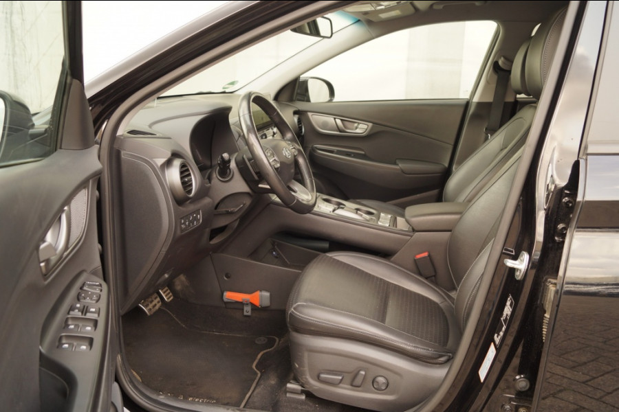 Hyundai Kona EV Premium 64kWh -LEER-ECC-NAVI-CAM-PDC-