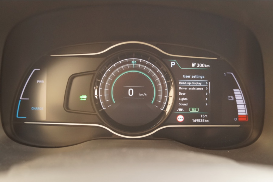 Hyundai Kona EV Premium 64kWh -LEER-ECC-NAVI-CAM-PDC-