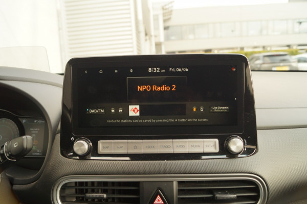 Hyundai Kona EV Premium 64kWh -LEER-ECC-NAVI-CAM-PDC-