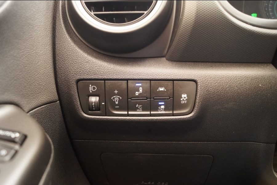Hyundai Kona EV Premium 64kWh -LEER-ECC-NAVI-CAM-PDC-