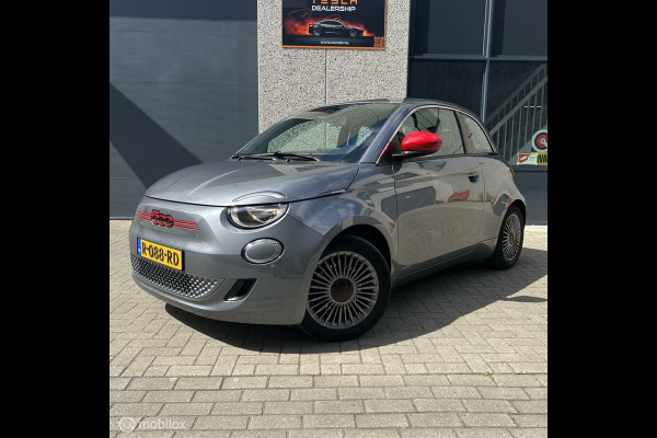 Fiat 500 e RED Edition 42 kWh 2022+Apple CarPlay/Android Auto