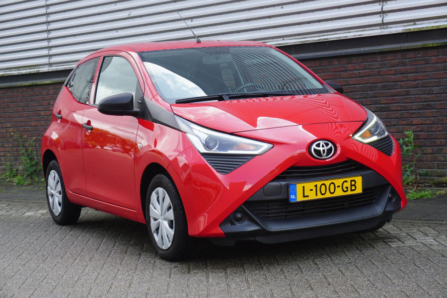 Toyota Aygo 1.0 VVT-i x-fun/Dealeronderhouden/1e Eigenaar/