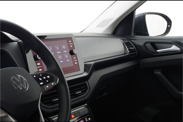 Volkswagen T-Cross 1.0 TSI Life Business > 116pk/Camera/Trekhaak/Smoky Gray/IQ.DRIVE... | 6045 |