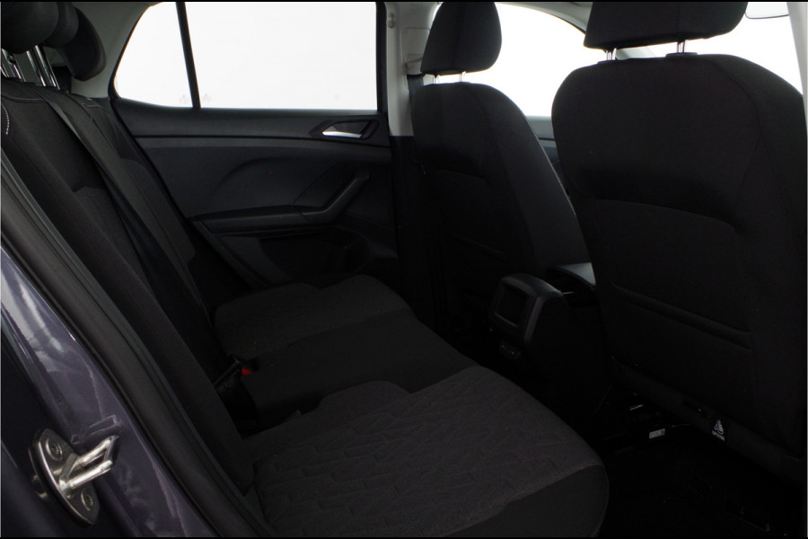 Volkswagen T-Cross 1.0 TSI Life Business > 116pk/Camera/Trekhaak/Smoky Gray/IQ.DRIVE... | 6045 |