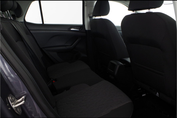 Volkswagen T-Cross 1.0 TSI Life Business > 116pk/Camera/Trekhaak/Smoky Gray/IQ.DRIVE... | 6045 |