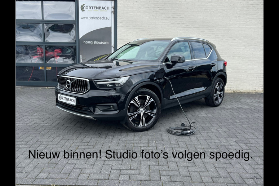 Volvo XC40 1.5 T5 Recharge Inscription Expression | Adaptieve cruise | Zwenkbare trekhaak | Apple carplay | DAB |