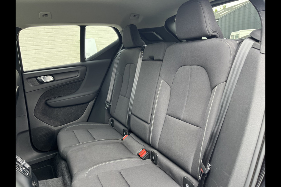 Volvo XC40 1.5 T5 Recharge Inscription Expression | Adaptieve cruise | Zwenkbare trekhaak | Apple carplay | DAB |